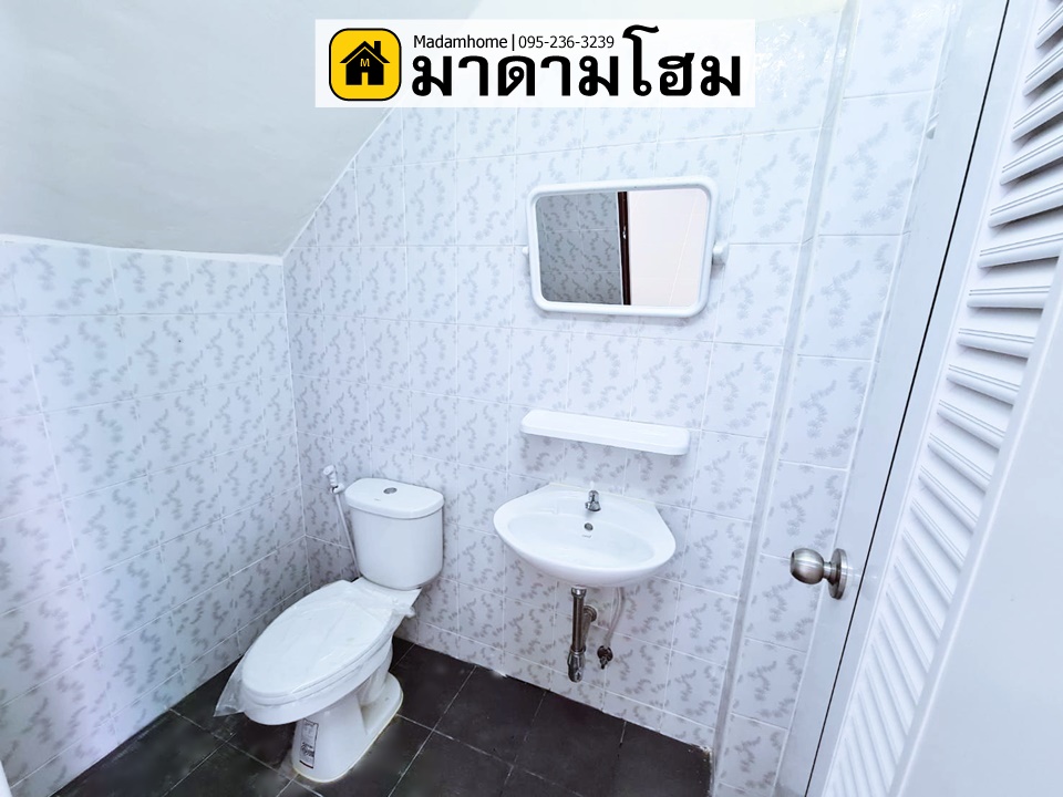 มาดามโฮม ขายอาคารพาณิชย์อยุธยา มือ 1  ที่ดินใหญ่สุด 49.9 ตารางวา ราคาเริ่มต้นล้านกว่าๆ